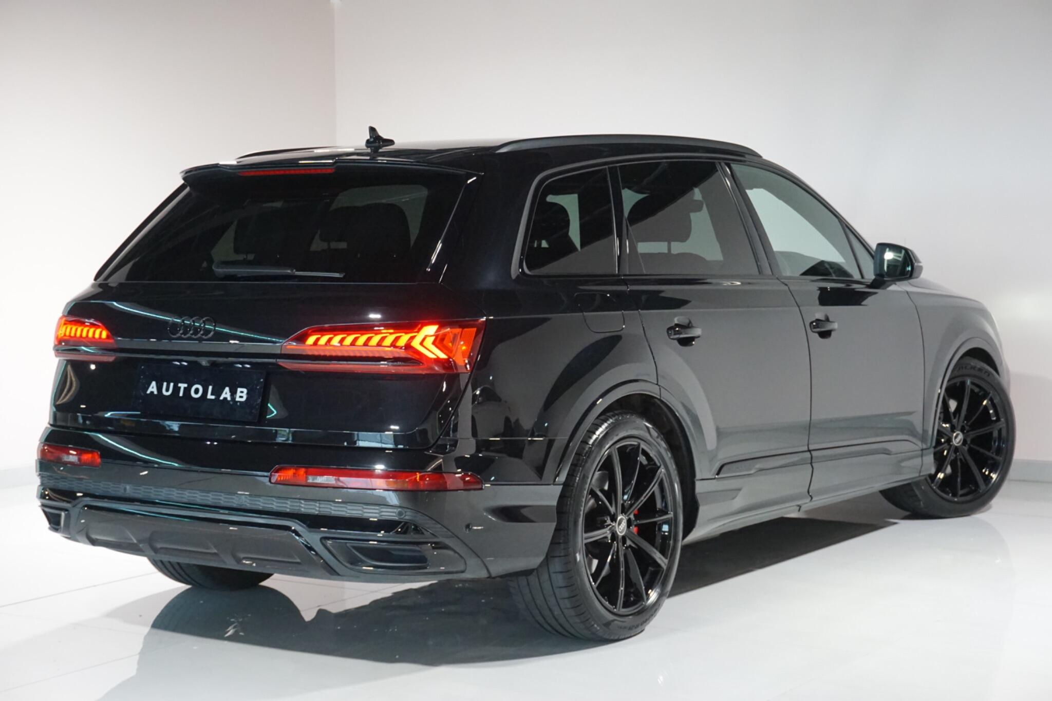 Audi Q7 3.0 TFSI V6 55 Black Edition SUV 5dr Petrol Tiptronic quattro Euro 6 (s/s) (340 ps)